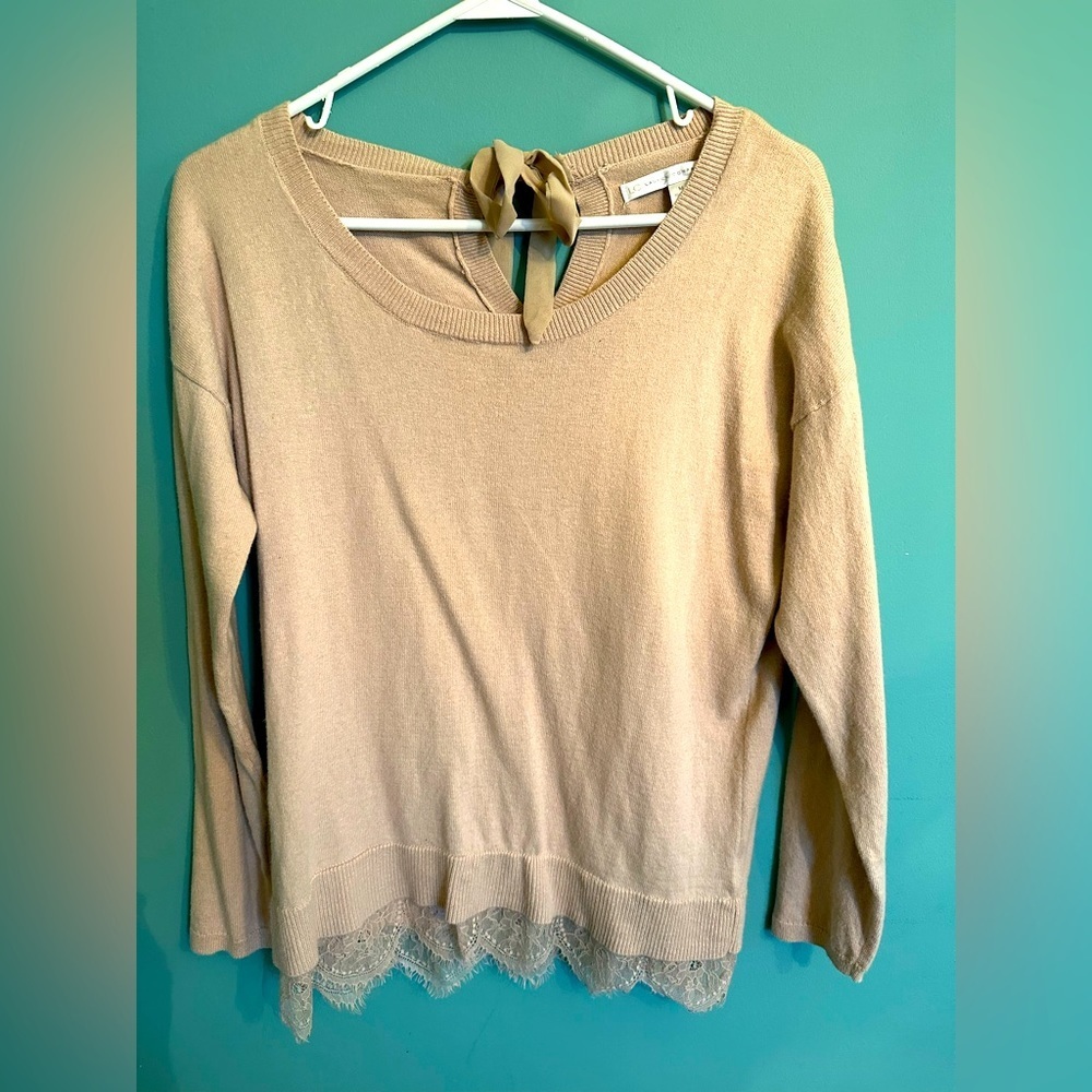 LC Lauren Conrad medium oatmeal/brown sweater with lace